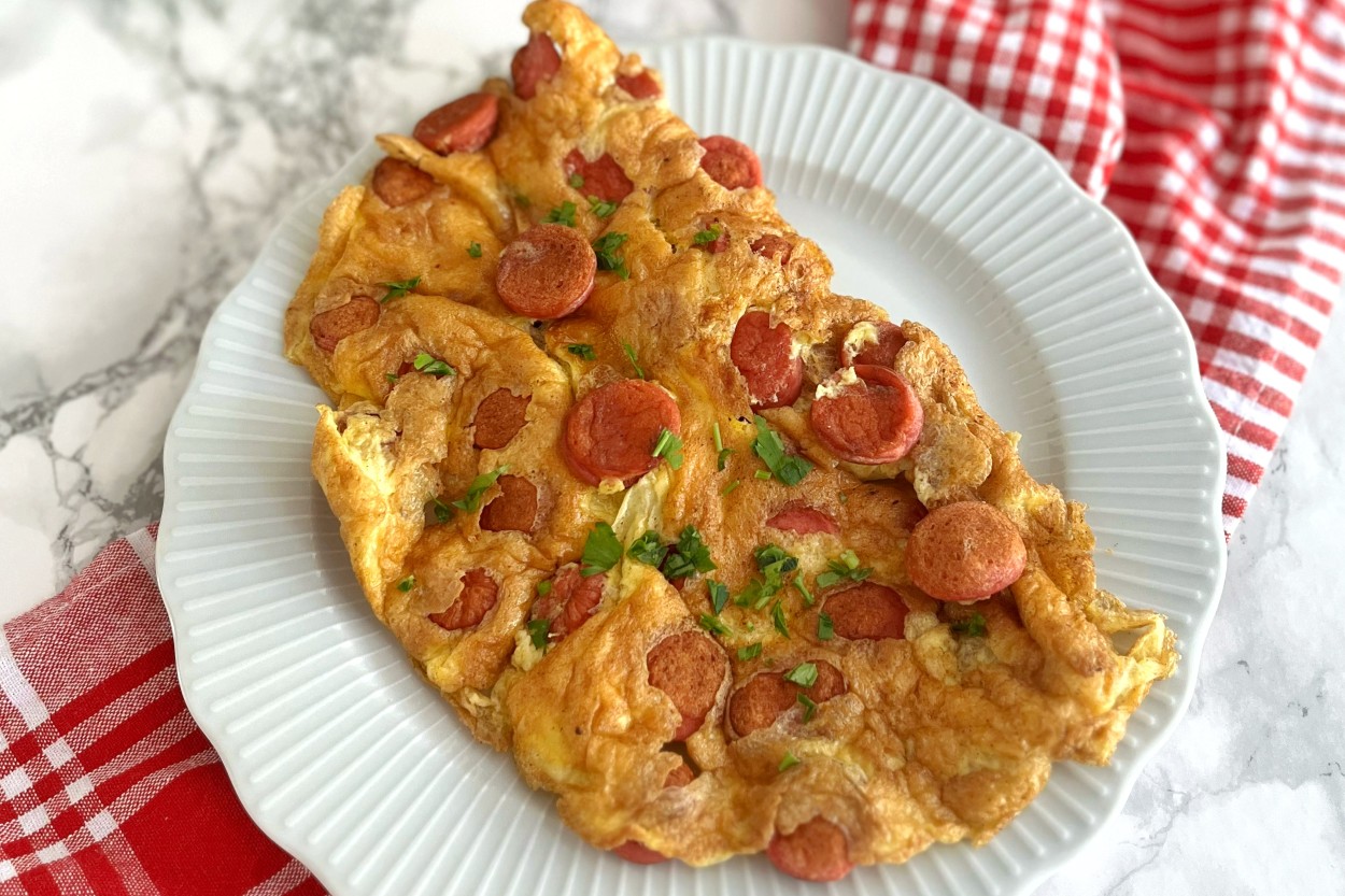Sosisli Omlet